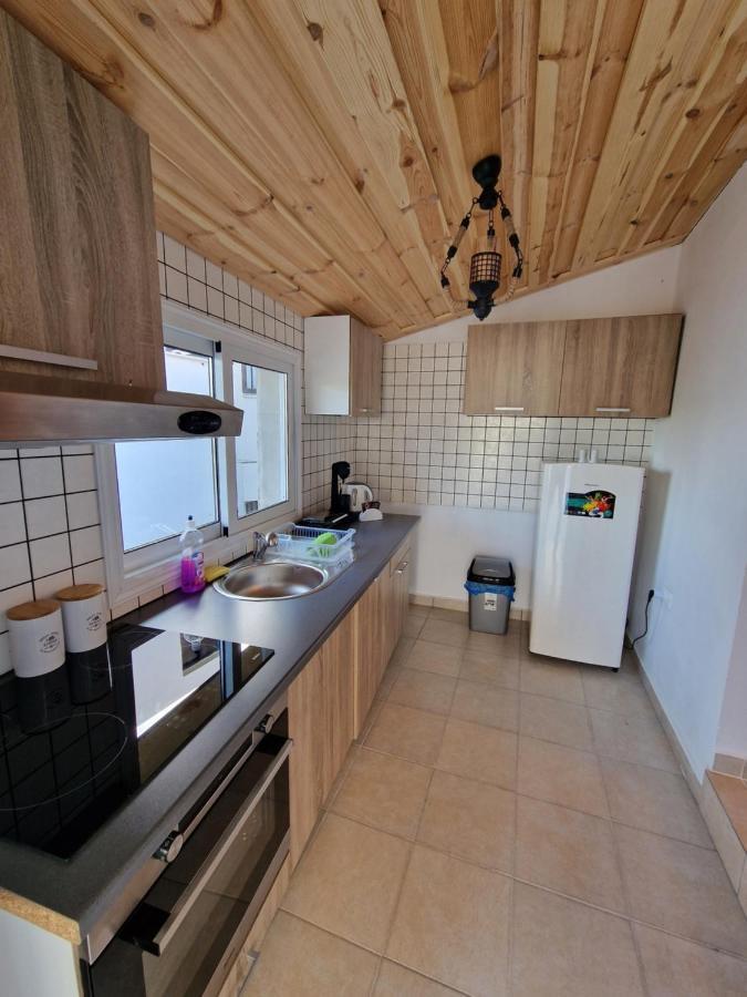 Ferienwohnung Aprosmeno Jacuzzi House 4 Agros Exterior foto